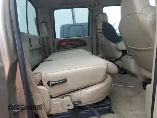 2005 Ford Super Duty F-250 XL with VIN 1FTSW21P65ED22554, listed as a Copart auction lot 75177884 with 308,817 mi miles and Salvage Title. Bid and sale history available at carsss.com. Image 10.