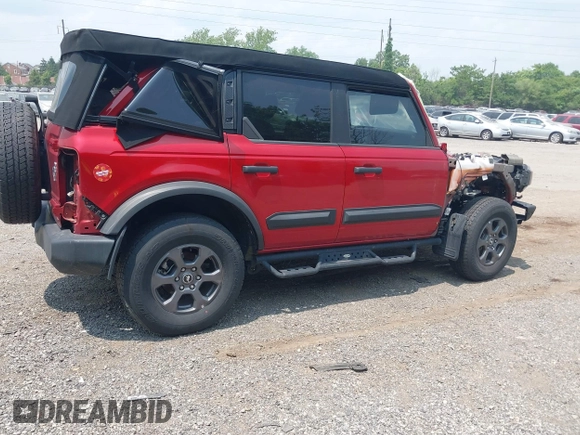 2023 Ford Bronco z VIN 1FMDE5BH8PLB24394, wystawiony jako IAAI lot #42449638 z przebiegiem 96 046 mil mil oraz . Historia ofert i sprzedaży dostępna na DreamBid. Obrazek 4.