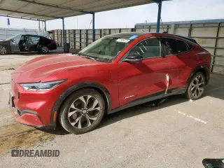 2022 Ford Mustang Mach-E Premium с VIN 3FMTK3SU7NMA50418, выставлен на аукционе Copart как лот 57988075 с пробегом 7 099 миль миль и Чистый • Clean title. История ставок и продаж доступна на DreamBid. Изображение 1.