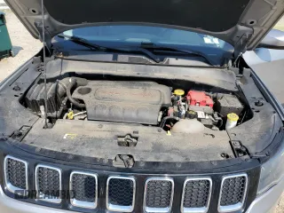 2019 Jeep Compass Latitude with VIN 3C4NJDBB3KT847058, listed as a Copart auction lot 60698065 with 90,687 mi miles and Salvage title. Bid and sale history available at DreamBid. Image 12.