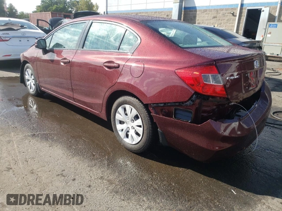 2012 Honda Civic LX z VIN 2HGFB2F58CH586659, wystawiony jako Copart lot #72811904 z przebiegiem 124 750 mil mil oraz Nie do naprawy • Non repairable. Historia ofert i sprzedaży dostępna na DreamBid. Obrazek 2.