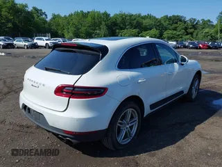 2017 Porsche Macan S with VIN WP1AB2A52HLB18936, listed as a IAAI auction lot 42550970 with 81,514 mi miles and . Bid and sale history available at DreamBid. Image 18.