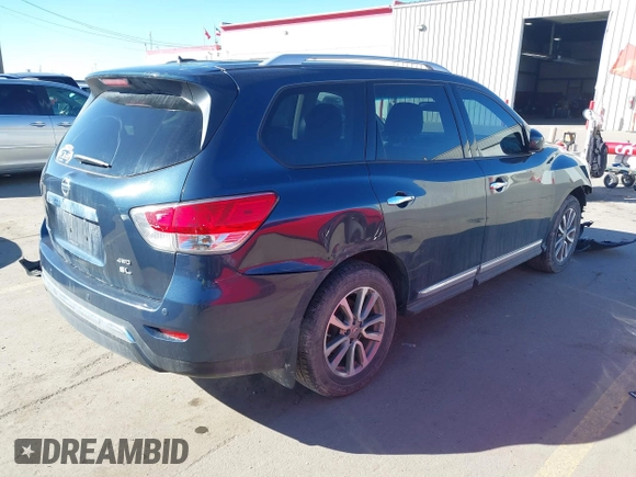 2015 Nissan Pathfinder SL with VIN 5N1AR2MMXFC707838, listed as a IAAI auction lot 41676400 with 110,804 mi miles and . Bid and sale history available at DreamBid. Image 4.