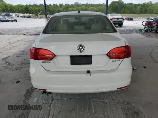 2013 Volkswagen Jetta SE с VIN 3VWDX7AJXDM425741, выставлен на аукционе Copart как лот 53818825 с пробегом 160 171 миль миль и Списание • Salvage title. История ставок и продаж доступна на DreamBid. Изображение 6.
