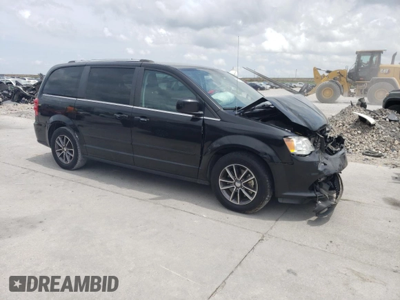 2017 Dodge Grand Caravan SXT with VIN 2C4RDGCG3HR749616, listed as a Copart auction lot 55267925 with 101,333 mi miles and Salvage Title. Bid and sale history available at DreamBid. Image 4.