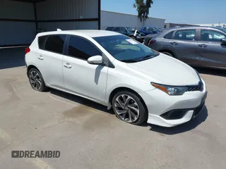 2016 Scion iM z VIN JTNKARJE9GJ514787, wystawiony jako IAAI lot #42099594 z przebiegiem 116 593 mil mil oraz . Historia ofert i sprzedaży dostępna na DreamBid. Obrazek 1.