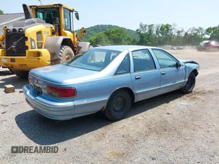 1993 Chevrolet Caprice с VIN 1G1BL53E6PW120910, выставлен на аукционе IAAI как лот 42480243 с пробегом 136 947 миль миль и . История ставок и продаж доступна на DreamBid. Изображение 4.