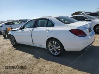 2020 Mercedes-Benz C 300 z VIN WDDWF8DB9LR561239, wystawiony jako Copart lot #56596295 z przebiegiem Nie podano mil oraz Szkoda całkowita • Salvage title. Historia ofert i sprzedaży dostępna na DreamBid. Obrazek 2.