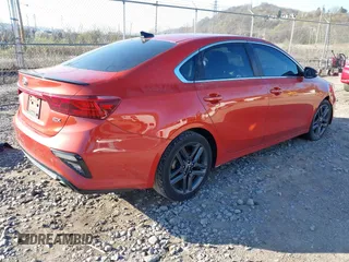 2019 Kia Forte EX with VIN 3KPF54AD7KE070948, listed as a IAAI auction lot 41982763 with 104,915 mi miles. Bid and sale history available at carsss.com. Image 4.