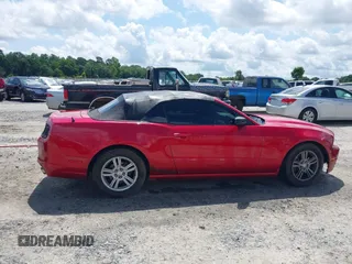 2013 Ford Mustang V6 with VIN 1ZVBP8EM6D5281421, listed as a IAAI auction lot 42387458 with 212,759 mi miles and . Bid and sale history available at DreamBid. Image 13.