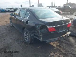 2014 Honda Accord LX z VIN 1HGCR2F34EA114960, wystawiony jako IAAI lot #41667652 z przebiegiem 117 834 mil mil oraz . Historia ofert i sprzedaży dostępna na DreamBid. Obrazek 3.