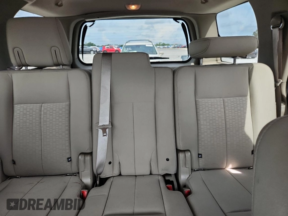 2011 Ford Expedition XL with VIN 1FMJU1G55BEF00267, listed as a Copart auction lot 61445035 with 228,536 mi miles and Salvage title. Bid and sale history available at DreamBid. Image 10.