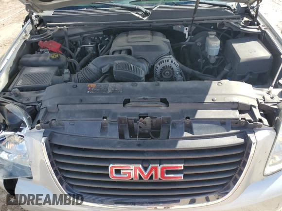 2013 GMC Yukon XL SLT with VIN 1GKS2KE70DR337150, listed as a Copart auction lot 47085345 with 72,099 mi miles and Salvage Title. Bid and sale history available at carsss.com. Image 12.