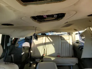 2006 Lincoln Navigator Luxury with VIN 5LMFU27576LJ05050, listed as a Copart auction lot 77033724 with 0 mi miles and Salvage Title. Bid and sale history available at carsss.com. Image 10.