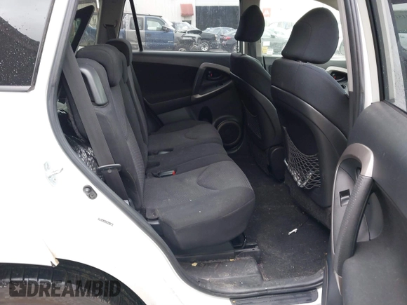 2007 Toyota RAV4 Sport with VIN JTMZD32VX76030877, listed as a IAAI auction lot 41514536 with 187,267 mi miles. Bid and sale history available at carsss.com. Image 8.
