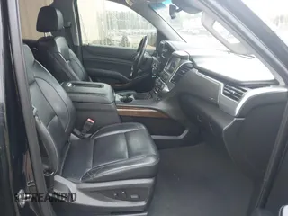 2019 Chevrolet Suburban LT z VIN 1GNSKHKC8KR332167, wystawiony jako IAAI lot #42256453 z przebiegiem 131 882 mil mil oraz . Historia ofert i sprzedaży dostępna na DreamBid. Obrazek 5.