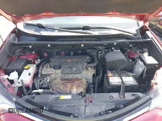 2018 Toyota RAV4 XLE with VIN 2T3RFREVXJW791889, listed as a IAAI auction lot 42021099 with 33,292 mi miles. Bid and sale history available at carsss.com. Image 10.