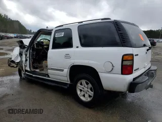 2006 GMC Yukon SLE with VIN 1GKEC13T06R110256, listed as a Copart auction lot 43820685 with Not Provided miles and Salvage Title. Bid and sale history available at DreamBid. Image 2.