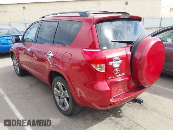 2008 Toyota RAV4 Sport with VIN JTMZK32V585017192, listed as a IAAI auction lot 42673654 with 158,494 mi miles and . Bid and sale history available at DreamBid. Image 3.