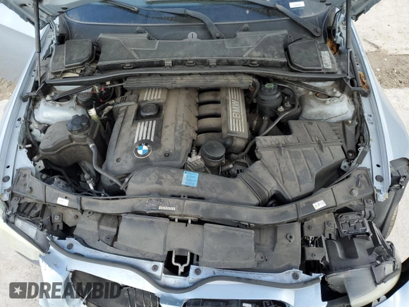 2011 BMW 3 Series 328i with VIN WBAKE3C59BE557785, listed as a Copart auction lot 85659704 with 101,660 mi miles and Salvage Title. Bid and sale history available at carsss.com. Image 12.