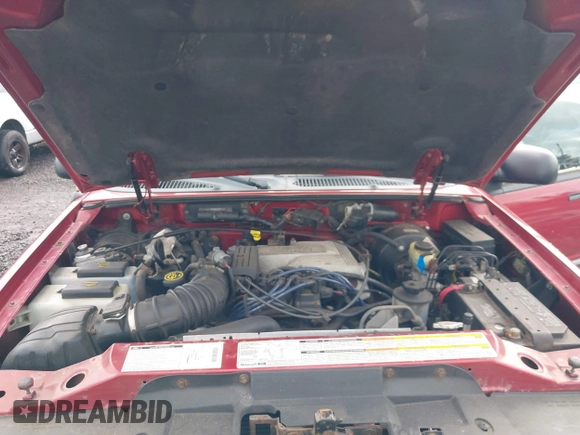 2000 Ford Explorer XLT z VIN 1FMZU83P3YZC64612, wystawiony jako IAAI lot #41640849 z przebiegiem 155 318 mil mil oraz . Historia ofert i sprzedaży dostępna na DreamBid. Obrazek 10.