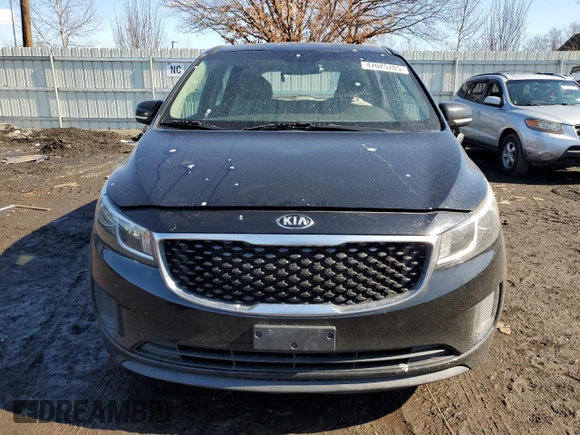 2016 Kia Sedona L with VIN KNDMA5C14G6111609, listed as a Copart auction lot 47025785 with 124,701 mi miles and Clean Title. Bid and sale history available at DreamBid. Image 5.