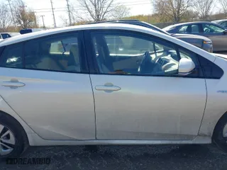2017 Toyota Prius Two with VIN JTDKARFU4H3534746, listed as a IAAI auction lot 41775420 with 165,933 mi miles. Bid and sale history available at carsss.com. Image 13.
