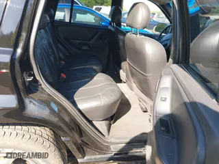 1999 Jeep Grand Cherokee Laredo with VIN 1J4GW58S5XC687480, listed as a IAAI auction lot 42016415 with 186,776 mi miles. Bid and sale history available at carsss.com. Image 8.