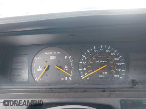 1990 Toyota Camry DLX z VIN 4T1SV21E7LU248206, wystawiony jako IAAI lot #41793635 z przebiegiem 83 550 mil mil oraz . Historia ofert i sprzedaży dostępna na DreamBid. Obrazek 7.