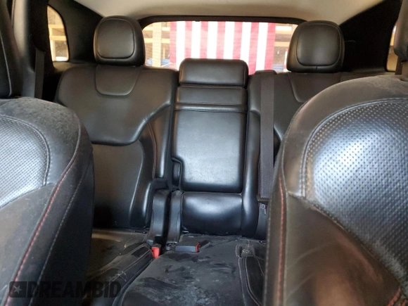 2018 Jeep Cherokee Trailhawk z VIN 1C4PJMBX7JD525385, wystawiony jako Copart lot #46084225 z przebiegiem 75 259 mil mil oraz Szkoda całkowita • Salvage title. Historia ofert i sprzedaży dostępna na DreamBid. Obrazek 10.