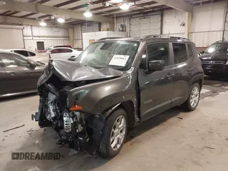 2018 Jeep Renegade Latitude z VIN ZACCJABB0JPH53344, wystawiony jako IAAI lot #41529063 z przebiegiem 102 758 mil mil oraz . Historia ofert i sprzedaży dostępna na DreamBid. Obrazek 2.