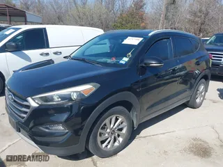 2017 Hyundai Tucson Value with VIN KM8J33A28HU302472, listed as a IAAI auction lot 41717598 with 126,438 mi miles. Bid and sale history available at carsss.com. Image 21.