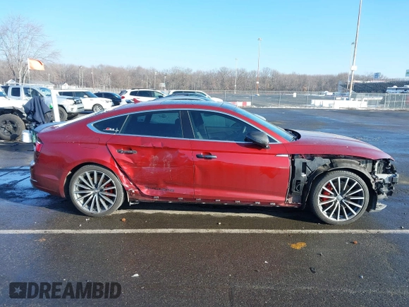 2018 Audi A5 Sportback Prestige z VIN WAUCNCF5XJA052165, wystawiony jako IAAI lot #41321114 z przebiegiem 62 648 mil mil oraz . Historia ofert i sprzedaży dostępna na DreamBid. Obrazek 13.