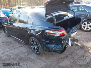 2018 Toyota Camry LE with VIN 4T1B11HK8JU554927, listed as a IAAI auction lot 41628449 with 152,942 mi miles. Bid and sale history available at carsss.com. Image 3.