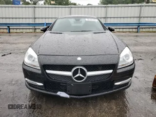 2016 Mercedes-Benz SLK 300 z VIN WDDPK3JA3GF123600, wystawiony jako Copart lot #50102184 z przebiegiem 38 440 mil mil oraz . Historia ofert i sprzedaży dostępna na DreamBid. Obrazek 5.