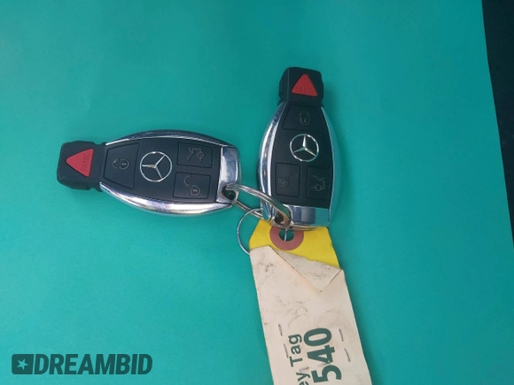 2017 Mercedes-Benz GLE 350 z VIN 4JGDA5HB9HA970870, wystawiony jako IAAI lot #42292320 z przebiegiem 103 359 mil mil oraz . Historia ofert i sprzedaży dostępna na DreamBid. Obrazek 11.
