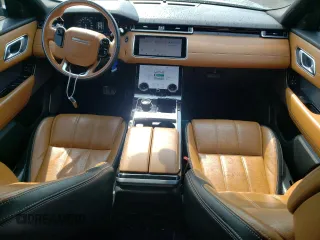 2018 Land Rover Range Rover Velar R-Dynamic HSE with VIN SALYM2RN5JA752895, listed as a Copart auction lot 68044503 with 85,127 mi miles. Bid and sale history available at carsss.com. Image 8.