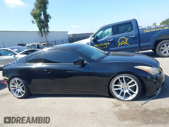 2008 Infiniti G37 Coupe Journey with VIN JNKCV64E38M104430, listed as a IAAI auction lot 42140403 with 134,834 mi miles. Bid and sale history available at carsss.com. Image 14.