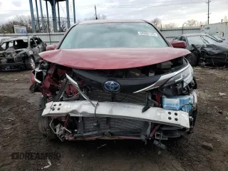 2021 Toyota Sienna LE с VIN 5TDKRKEC8MS065338, выставлен на аукционе Copart как лот 55224075 с пробегом 58 874 миль миль и Списание • Salvage title. История ставок и продаж доступна на DreamBid. Изображение 5.