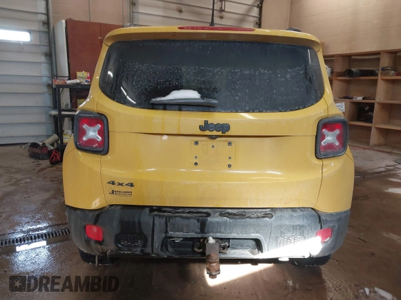 2017 Jeep Renegade Latitude with VIN ZACCJBBB5HPF12072, listed as a IAAI auction lot 41619852 with 106,753 mi miles. Bid and sale history available at carsss.com. Image 15.