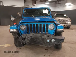 2021 Jeep Wrangler Unlimited Sport S with VIN 1C4HJXDN5MW717673, listed as a IAAI auction lot 42210527 with 35,635 mi miles and . Bid and sale history available at DreamBid. Image 12.