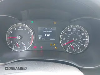 2019 Kia Optima LX z VIN 5XXGT4L37KG281329, wystawiony jako IAAI lot #42434855 z przebiegiem 113 448 mil mil oraz . Historia ofert i sprzedaży dostępna na DreamBid. Obrazek 7.