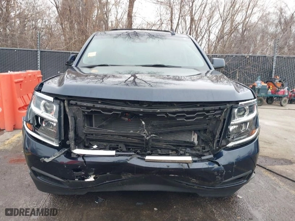 2019 Chevrolet Suburban LT with VIN 1GNSKHKC0KR372520, listed as a IAAI auction lot 41161068 with NaN miles. Bid and sale history available at carsss.com. Image 13.