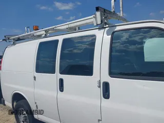 2016 Chevrolet Express Cargo with VIN 1GCWGAFF6G1315042, listed as a IAAI auction lot 42495460 with 215,339 mi miles and . Bid and sale history available at DreamBid. Image 13.