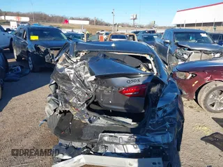 2018 Infiniti Q50 3.0t LUXE with VIN JN1EV7AP3JM360470, listed as a IAAI auction lot 41307365 with 74,875 mi miles. Bid and sale history available at carsss.com. Image 16.