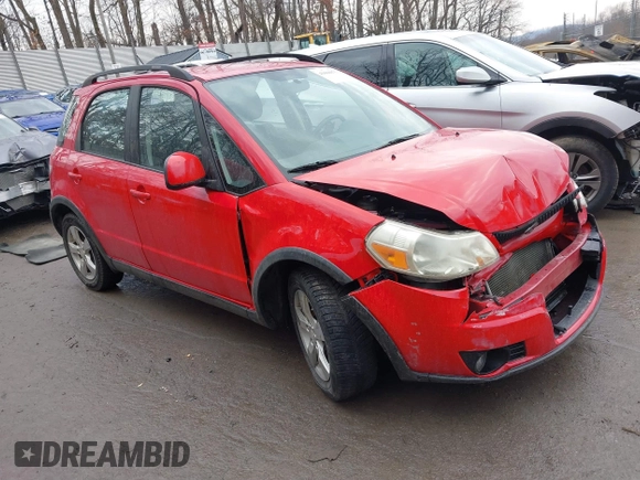 2011 Suzuki SX4 Crossover with VIN JS2YB5A39B6301570, listed as a IAAI auction lot 41666875 with 103,724 mi miles. Bid and sale history available at carsss.com. Image 1.
