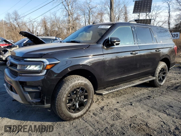 2024 Ford Expedition Timberline с VIN 1FMJU1RGXREA60667, выставлен на аукционе Copart как лот 89110905 с пробегом 4 895 миль миль и Списание • Salvage title. История ставок и продаж доступна на DreamBid. Изображение 1.