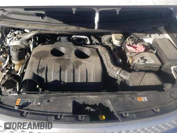 2013 Ford Explorer XLT z VIN 1FM5K7D91DGB83502, wystawiony jako Copart lot #37120934 z przebiegiem 108 865 mil mil oraz Szkoda całkowita • Salvage title. Historia ofert i sprzedaży dostępna na DreamBid. Obrazek 12.
