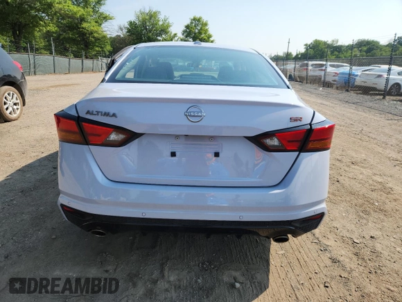 2024 Nissan Altima SR z VIN 1N4BL4CV2RN380480, wystawiony jako Copart lot #60919475 z przebiegiem 25 293 mil mil oraz Szkoda całkowita • Salvage title. Historia ofert i sprzedaży dostępna na DreamBid. Obrazek 6.