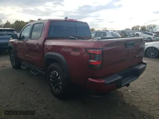 2023 Nissan Frontier SV with VIN 1N6ED1EK6PN638144, listed as a Copart auction lot 76092204 with 6,523 mi miles and Salvage Title. Bid and sale history available at carsss.com. Image 2.